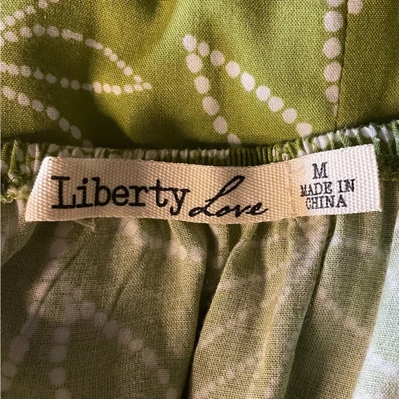 Liberty Love Green and White Floral Mini Dress cute puff sleeves Sz M PTP 15.5 - Picture 6 of 6